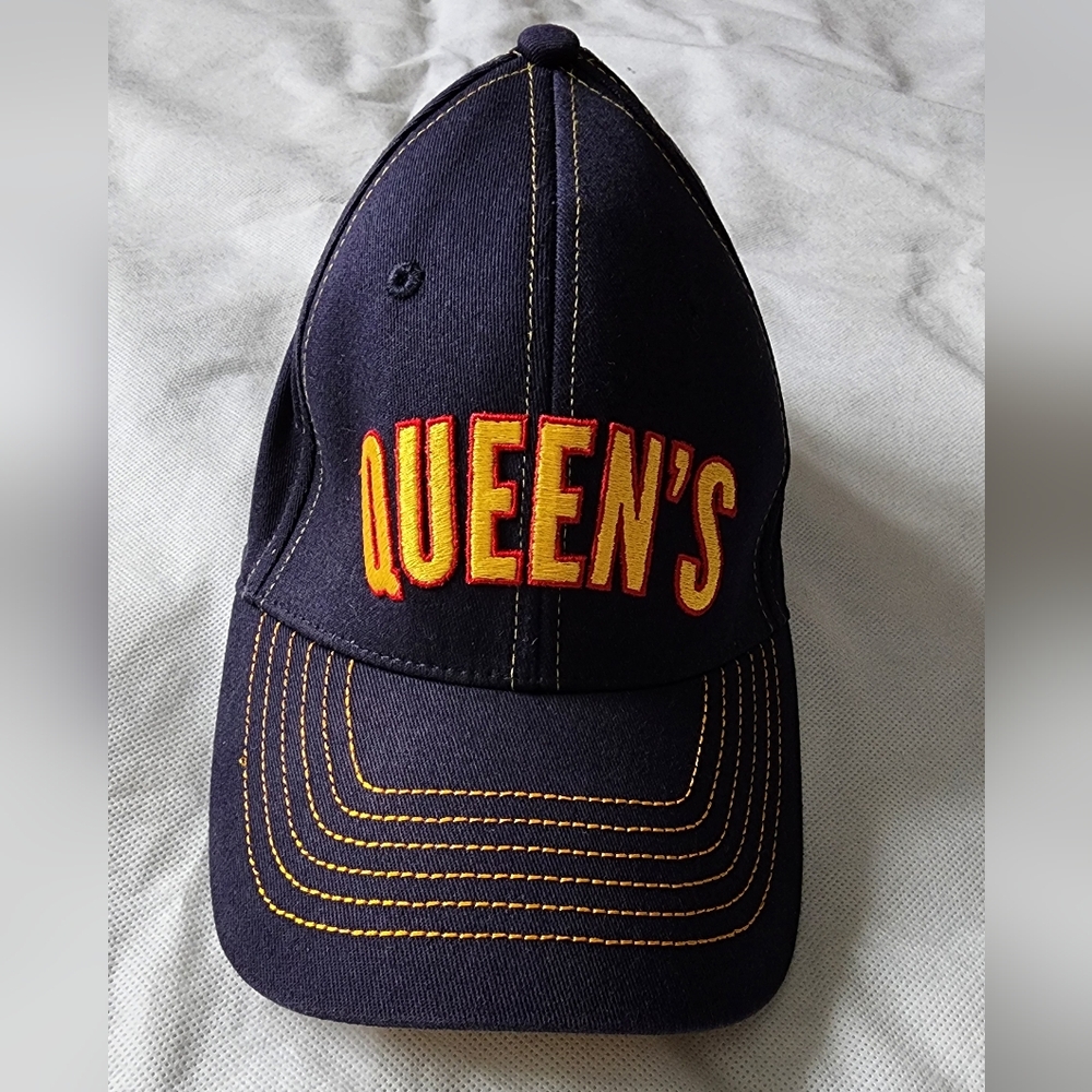 Bardown Queen's Black and Yellow Cap